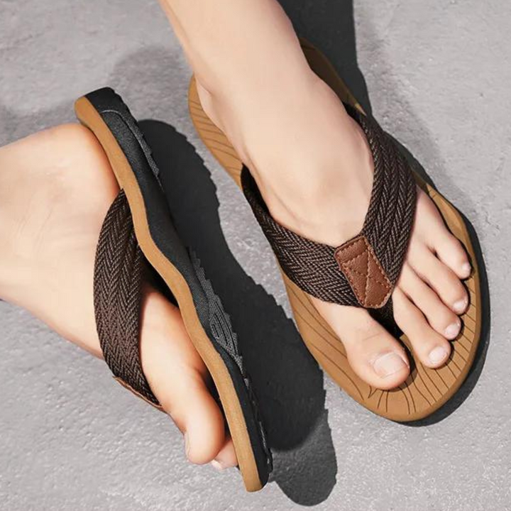 Kai | Men’s Cross Strap Beach Slippers