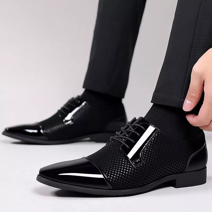 Elliot | Men's Patent Leather Dress Shoes with Lace-Up and Textured Panel
