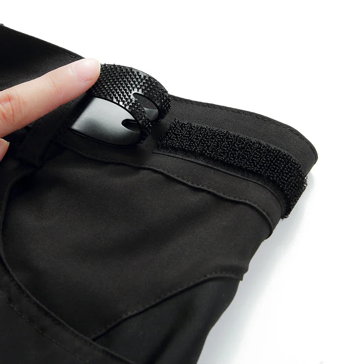 Nero | Men’s Multi-Pocket Outdoor Shorts with Zipper Pockets