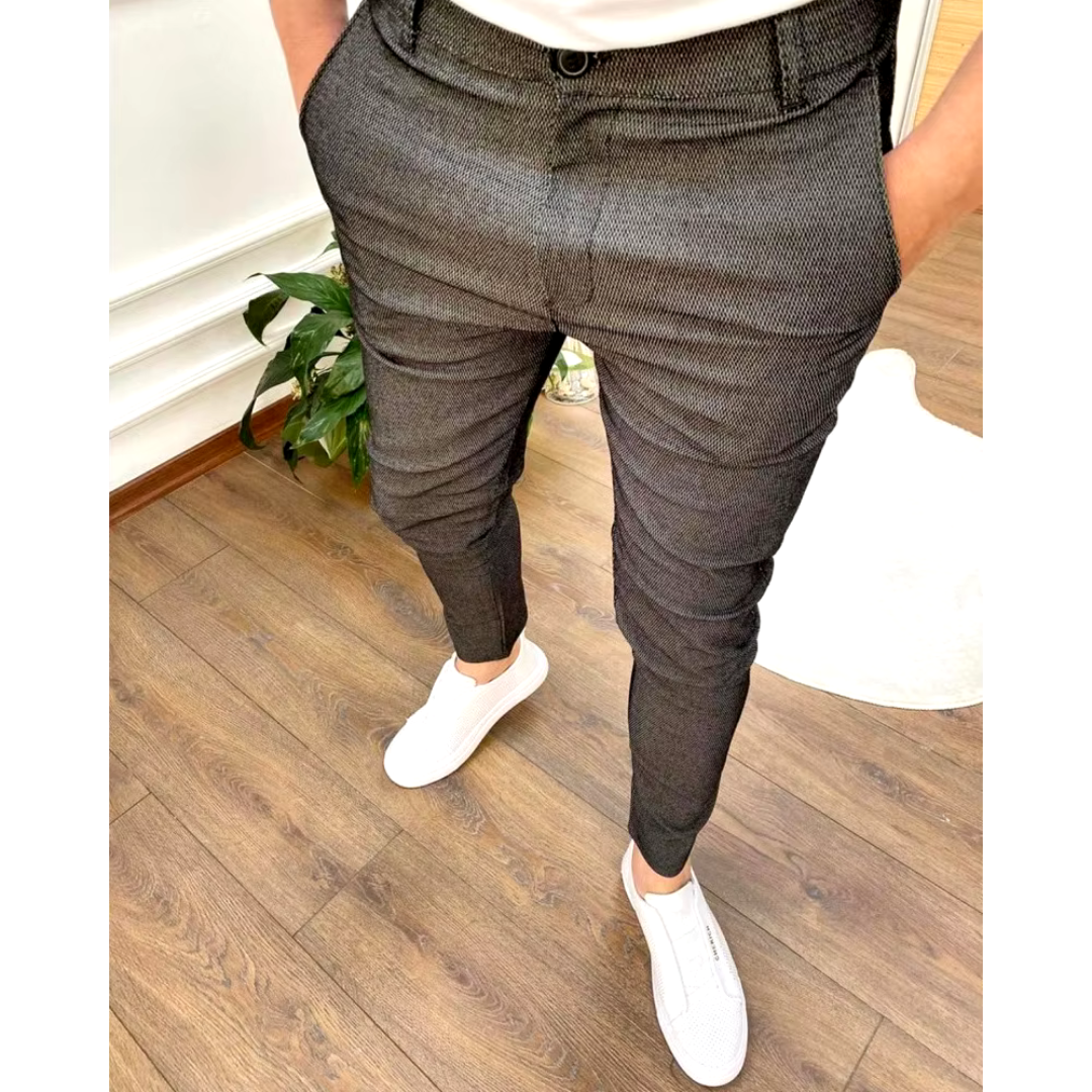 Warren | Men's Slim Fit Textured Tapered Trousers